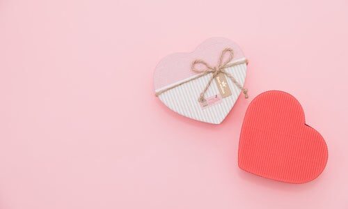 出会い系サイトとマッチングアプリの特徴や違いは何？